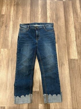 Women’s Dark Blue Cropped Jeans with Scalloped Hem